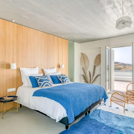Lampsi - Parean Bliss Villa Naousa (Paros)