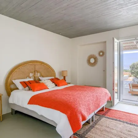 Villa Lampsi - Parean Bliss Naousa (Paros)