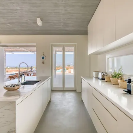 Villa Lampsi - Parean Bliss Naousa (Paros)