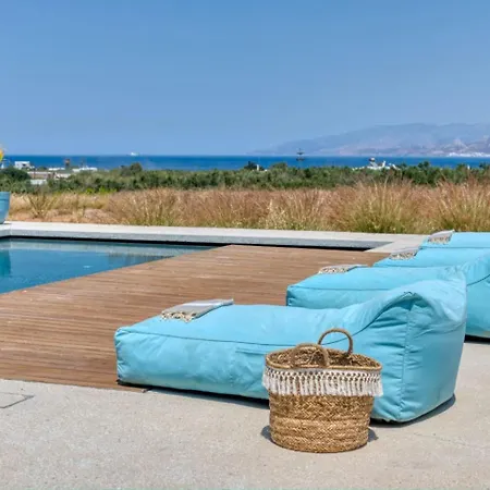 Villa Lampsi - Parean Bliss Naousa (Paros)
